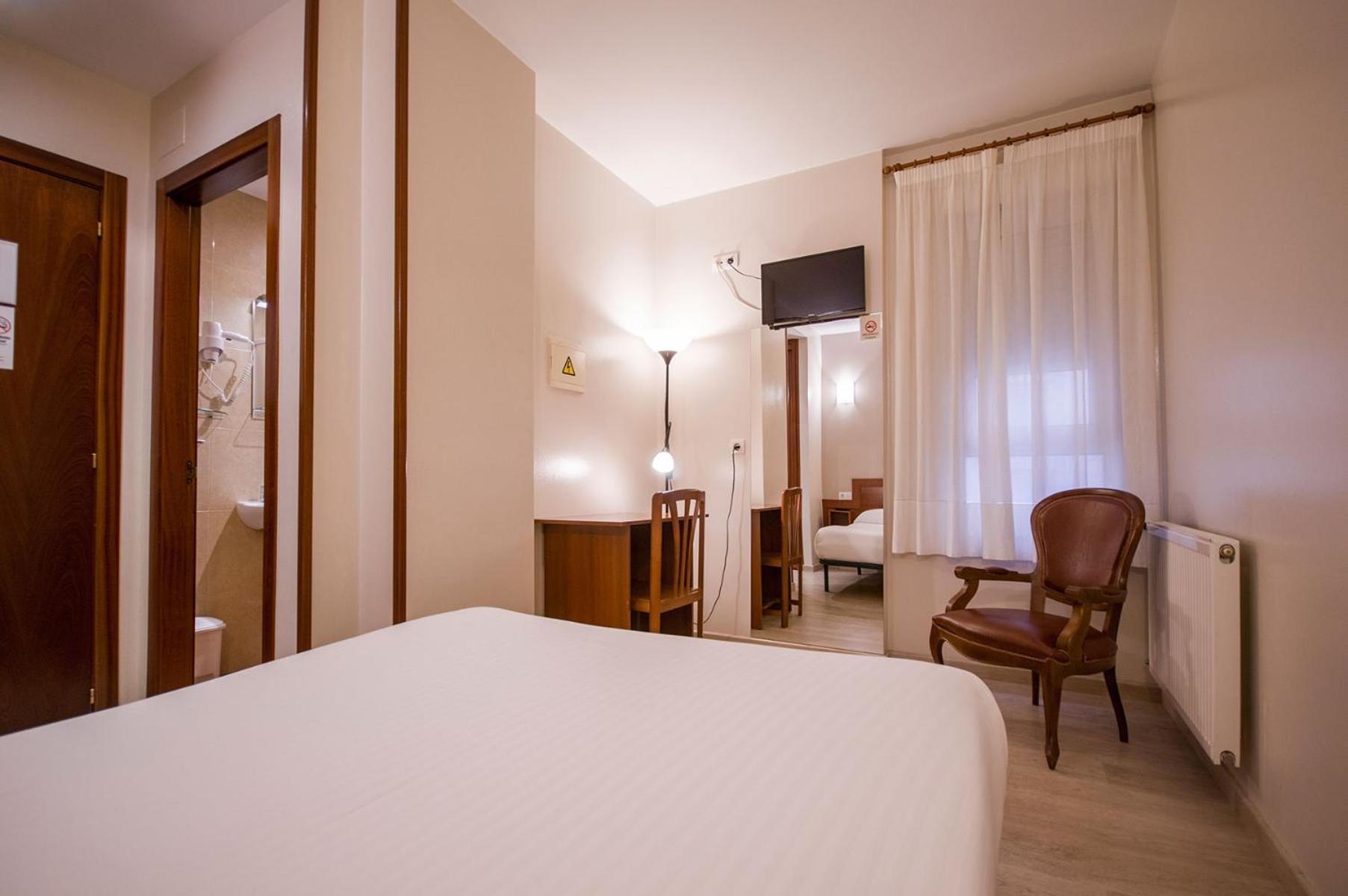 U-Hotel Dario Lugo Zewnętrze zdjęcie