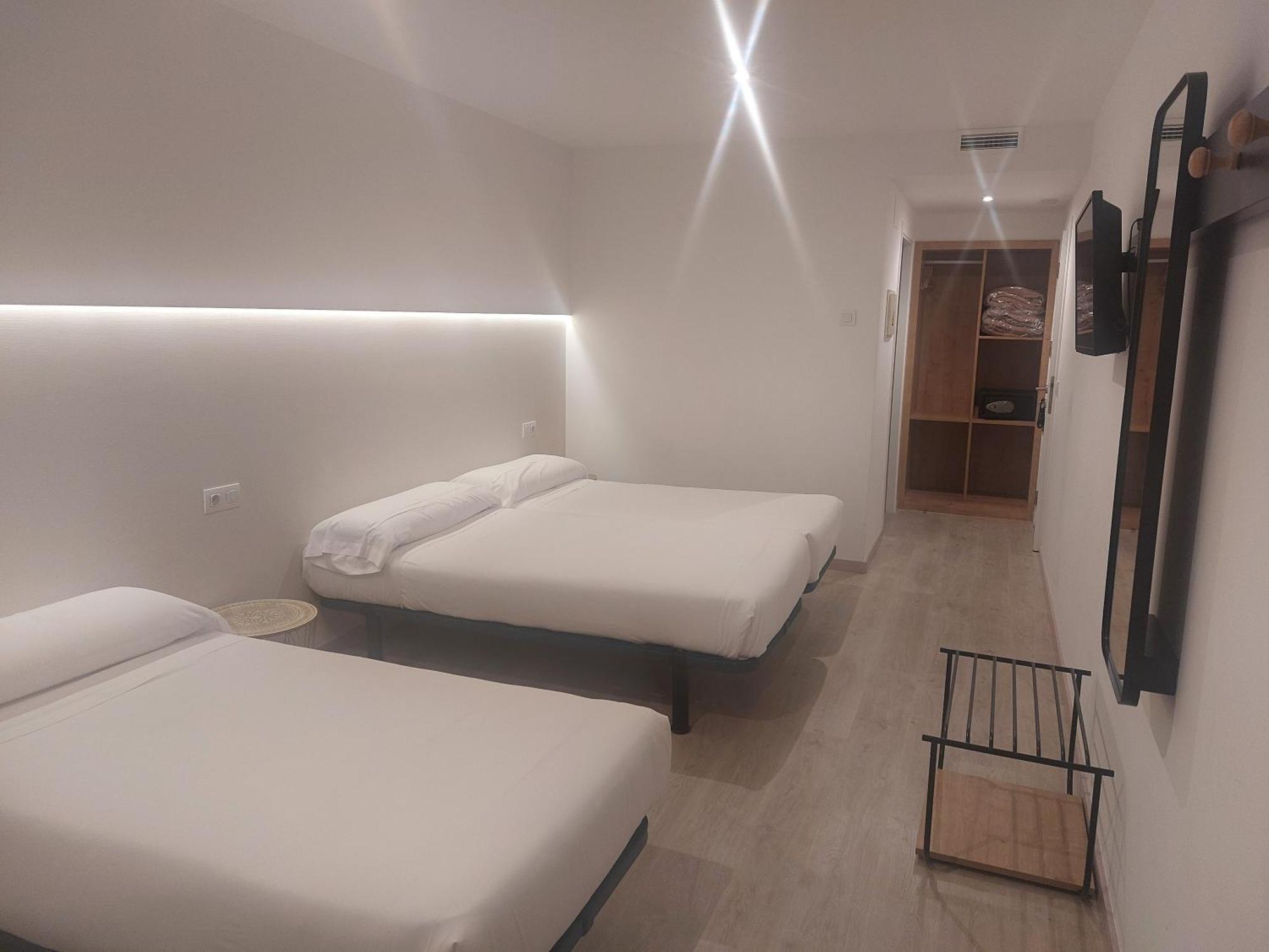 U-Hotel Dario Lugo Zewnętrze zdjęcie