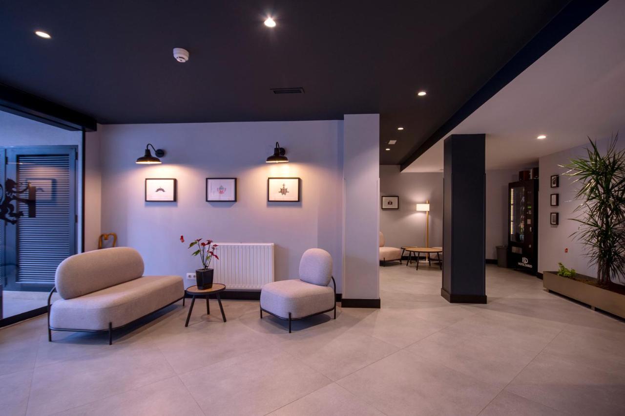 U-Hotel Dario Lugo Zewnętrze zdjęcie